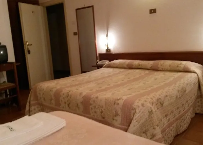 Hotel Ristorante Ferretti Monteluco